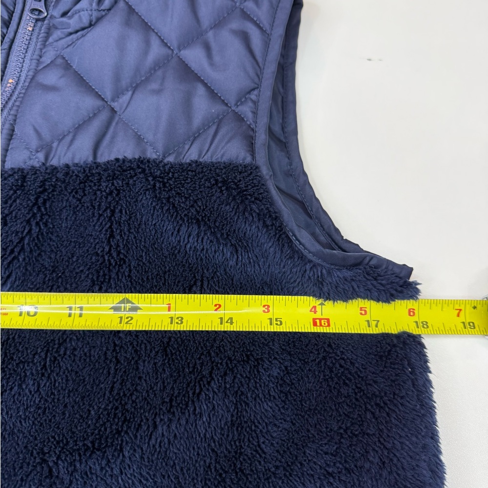 CROWN & IVY Navy Blue Quilted Kids Vest size L (Unisex) - Picture 7 of 9